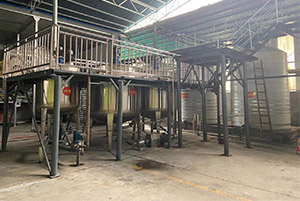 上海立杉液體肥成品罐.jpg 上海立杉液體肥成品罐.jpg